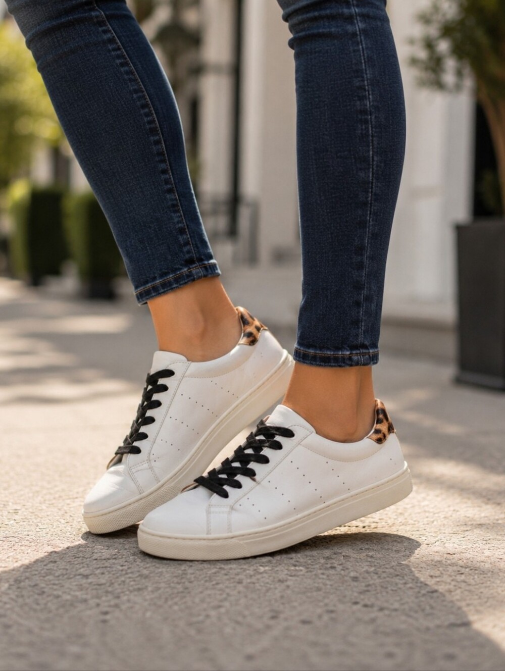 J. Crew Saturday Sneakers With Leopard Callf Hair Detail Size 7